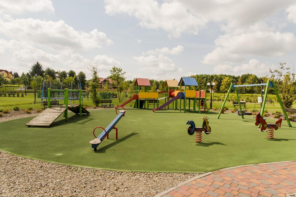 Hotel - Restauracja Platan Sędziszów Małopolski 외부 사진