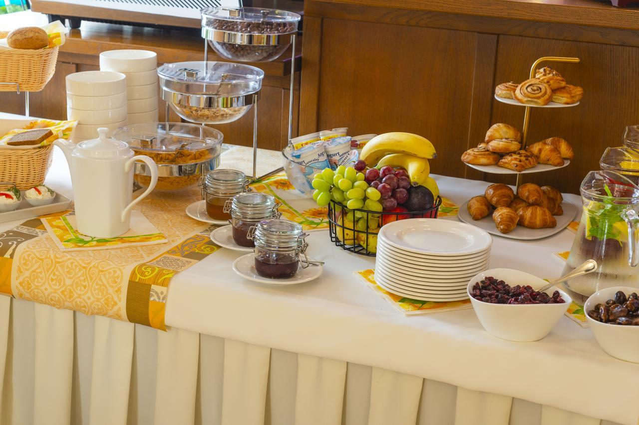 Hotel - Restauracja Platan Sędziszów Małopolski 외부 사진
